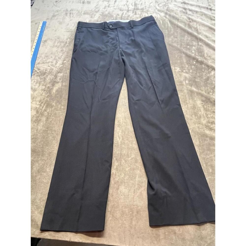 Roundtree & Yorke Travel Smart Dress Pants Men's Size 36X32 Navy